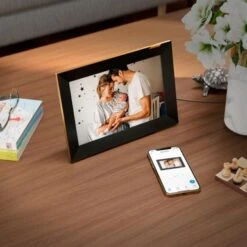 Nixplay - W10K Touch 10.1-inch LCD Smart Digital Photo Frame - Black/Gold -Capture Point 00125f63 1d0a 58d5 ace5 815997b1cbe1
