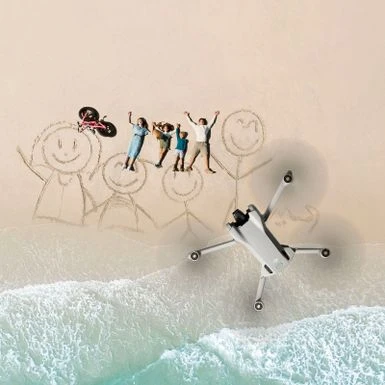 DJI - Mini 3 Fly More Combo Drone And Remote Control With Built-in Screen (DJI RC) - Gray 7 DJI - Mini 3 Fly More Combo Drone And Remote Control With Built-in Screen (DJI RC) - Gray - Image 5