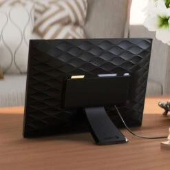 Nixplay - W10P Touch Classic 10.1-inch LCD Smart Digital Photo Frame - Black - Classic Matte -Capture Point 90e320c8 8d44 5393 bffe 38d790e1a251